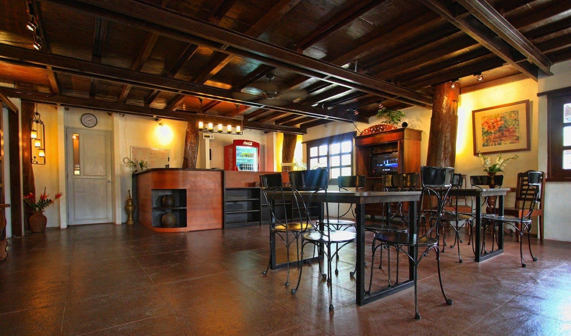 Travelbee Heritage Inn Dapitan Bagian luar foto