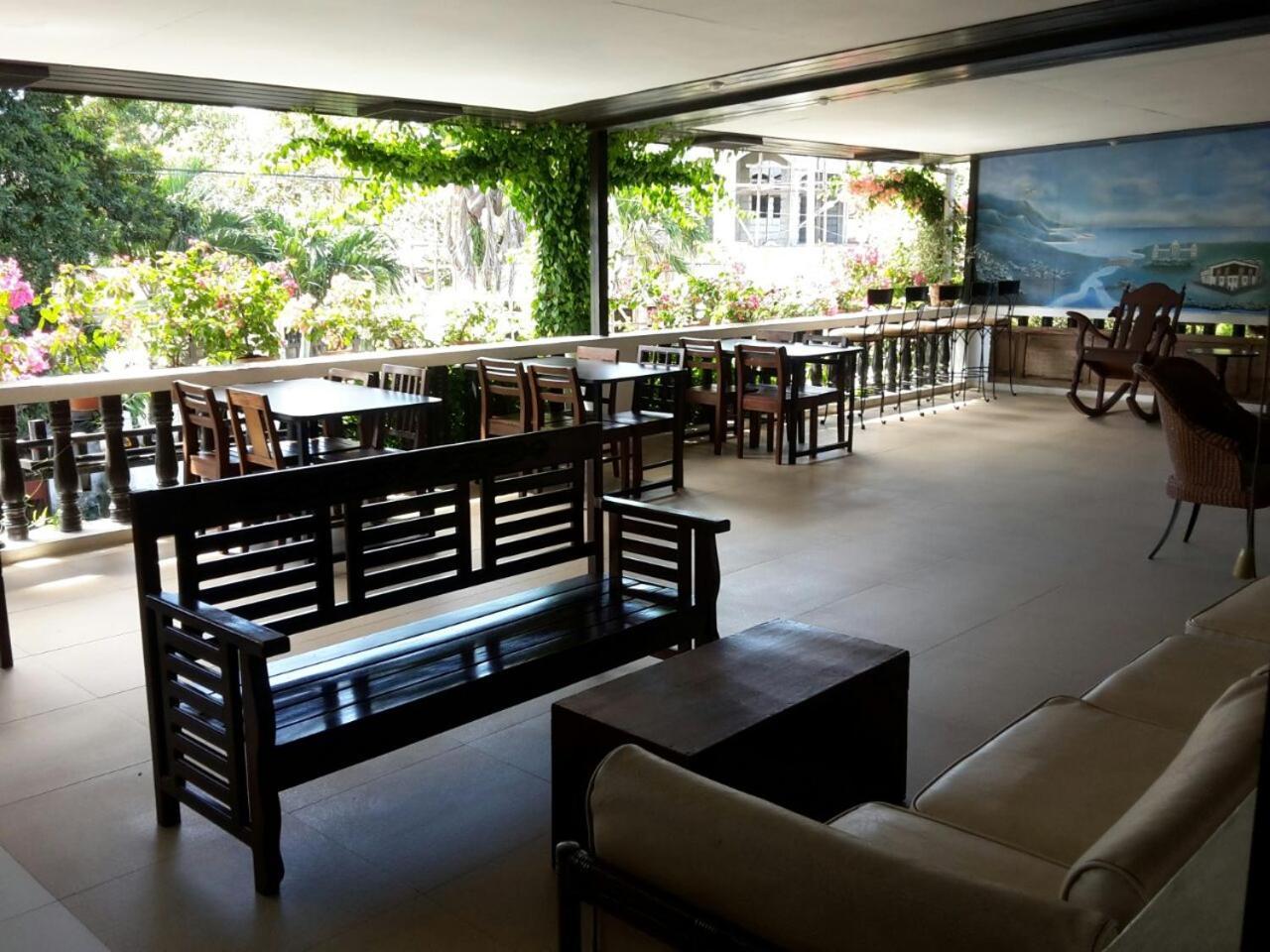 Travelbee Heritage Inn Dapitan Bagian luar foto